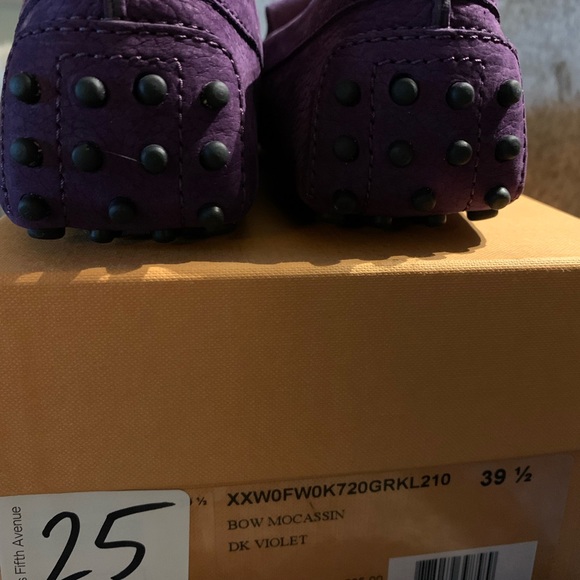 Tod’s Suede Fringe Loafers - Picture 8 of 12